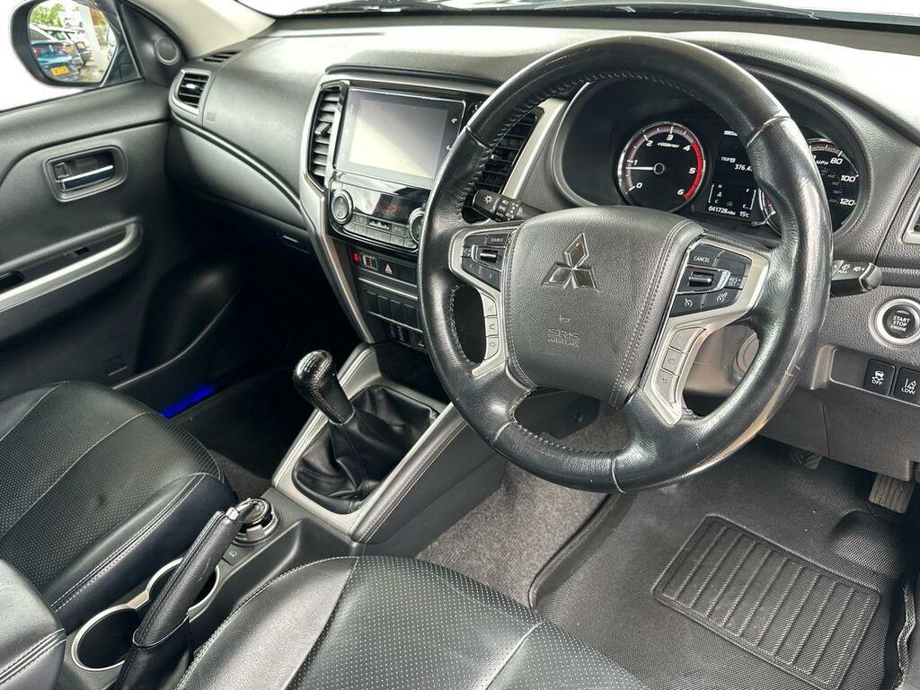 Mitsubishi L200 2.2 Di-d Dc Barbarian 4Wd Euro 6 Ss  #6