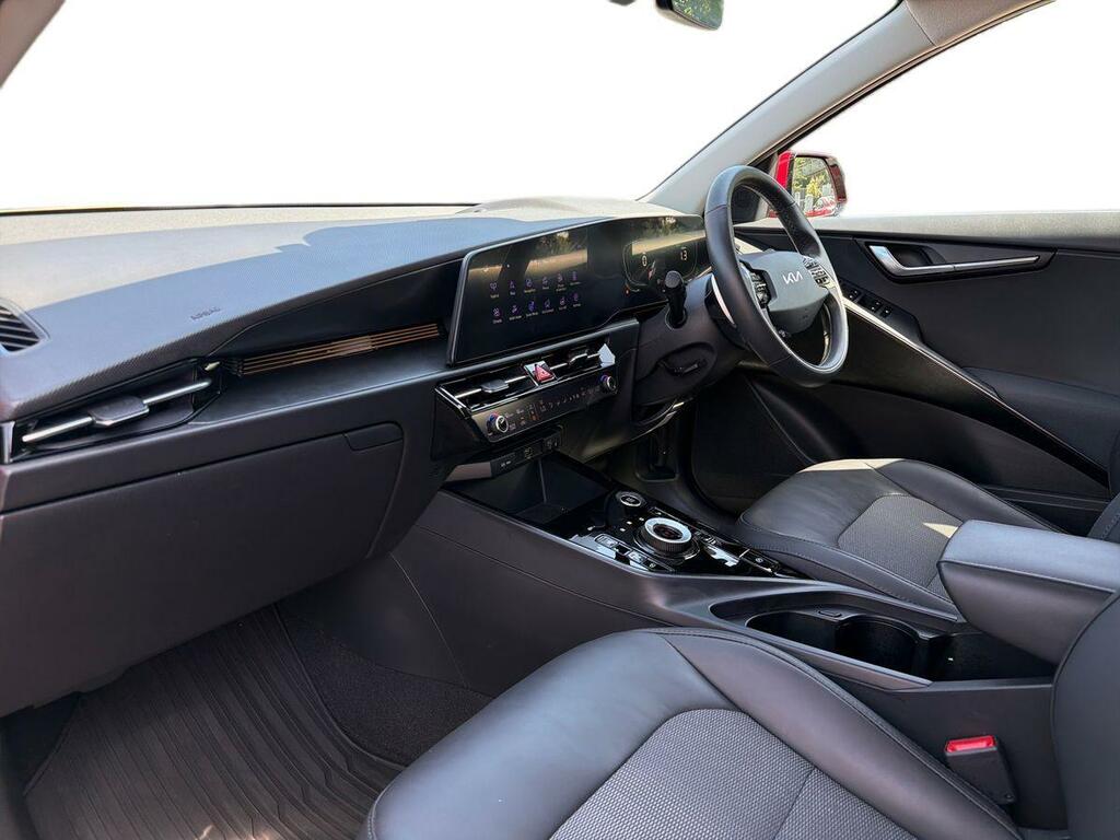 Kia Niro 1.6 Gdi Hev 3 HG72XAV Red #2