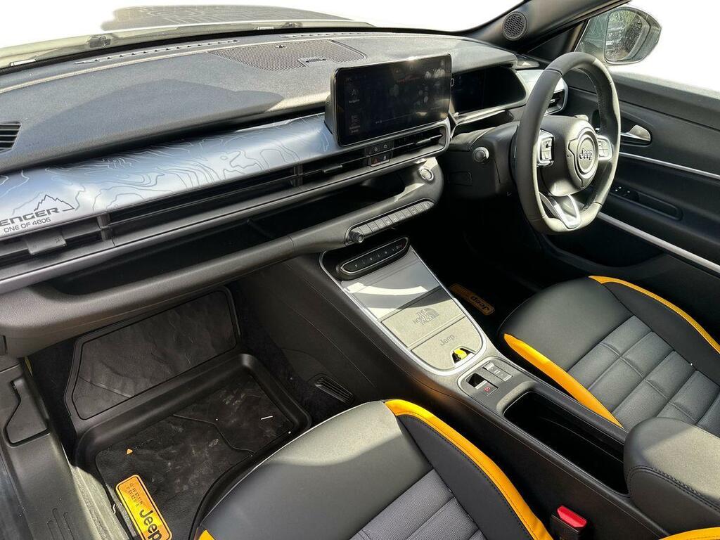 Jeep Avenger 1.2 E-hybrid The North Face Dct E-awd Euro 6 Ss GU75LKK White #2