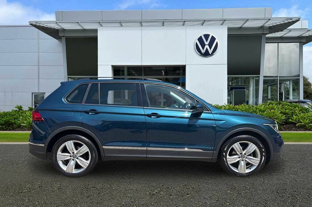 Volkswagen Tiguan 1.5 Tsi 150 Life Dsg 19 Victoria Falls Allo HV72VEU Blue #4