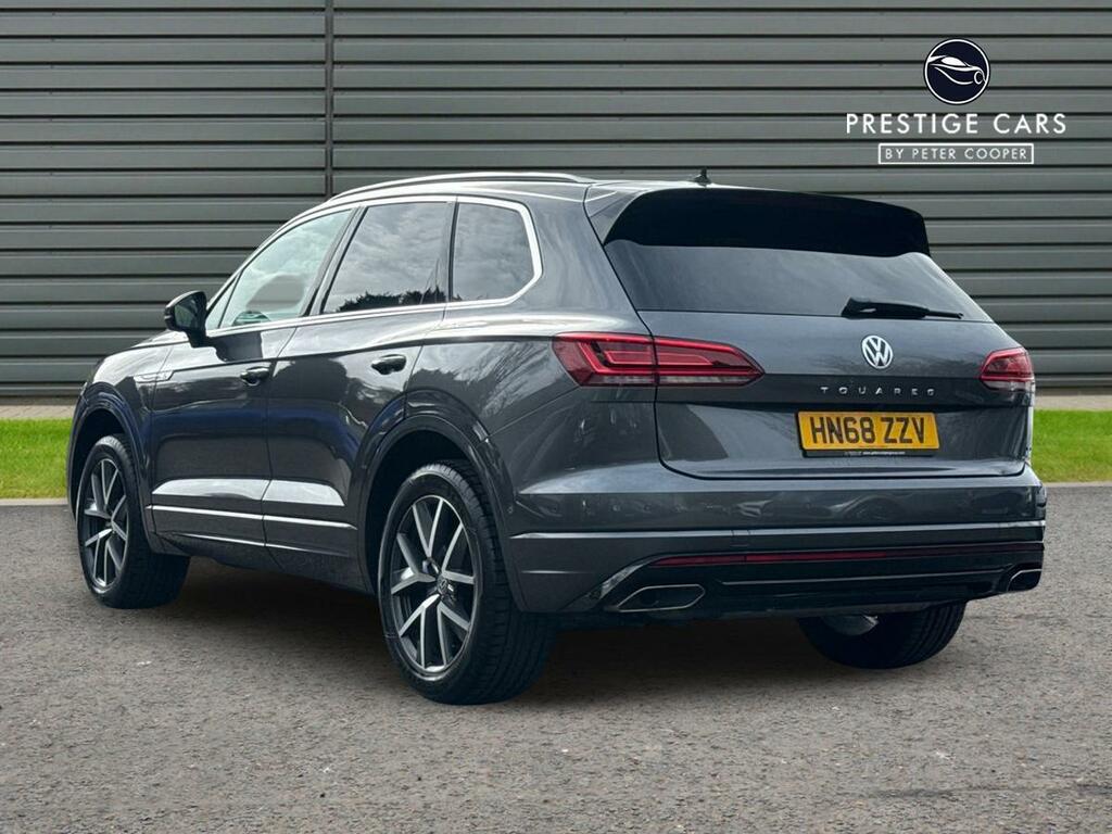 Volkswagen Touareg 3.0 Tdi V6 R-line Tiptronic 4Motion Euro 6 Ss 5  #3