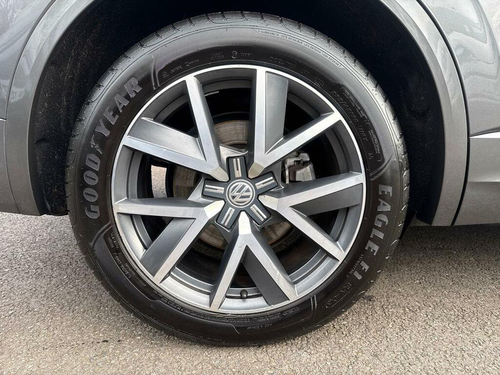 Volkswagen Touareg 3.0 Tdi V6 R-line Tiptronic 4Motion Euro 6 Ss 5  #5