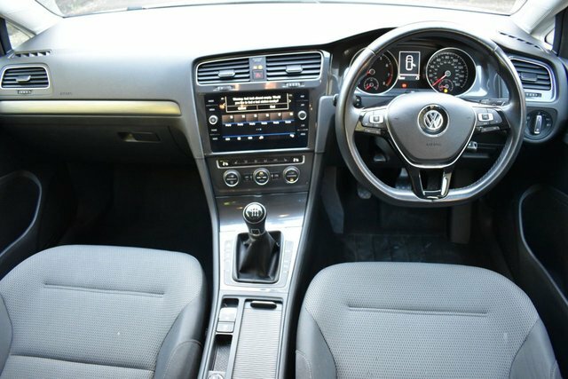 Volkswagen Golf 1.5 Tsi Evo Match Edition Hatchback Man YC69HZZ White #5