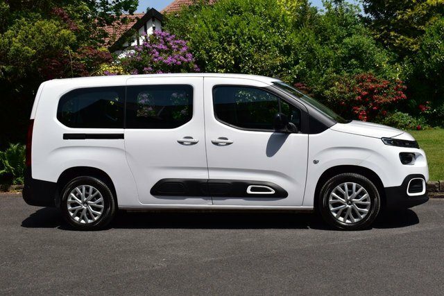 Citroen e-Berlingo 50Kwh Feel XL Mpv 7.4Kw Charger LG74NSY White #2