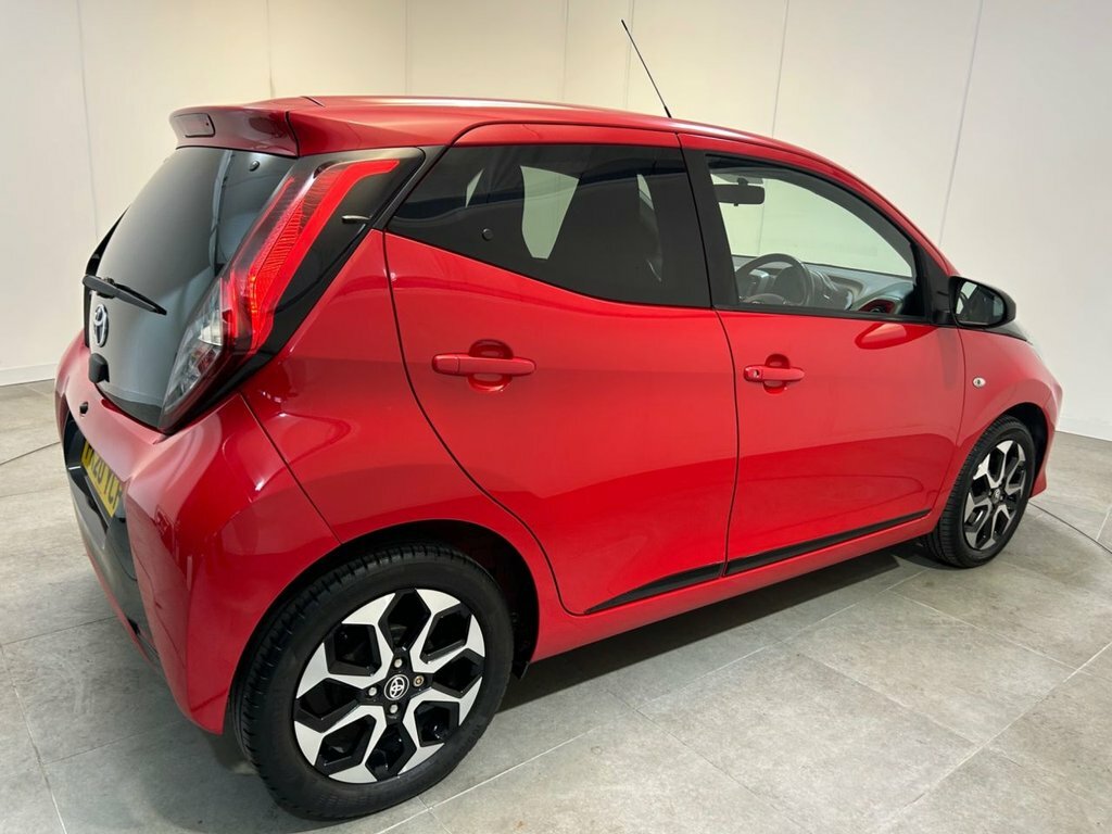 Toyota Aygo 1L X-trend PK20YCH Red #4