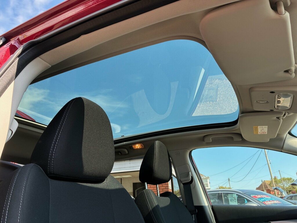 Nissan Qashqai N-connecta Dig-t Suv 1.3 Euro 6 7 Dc Red #4
