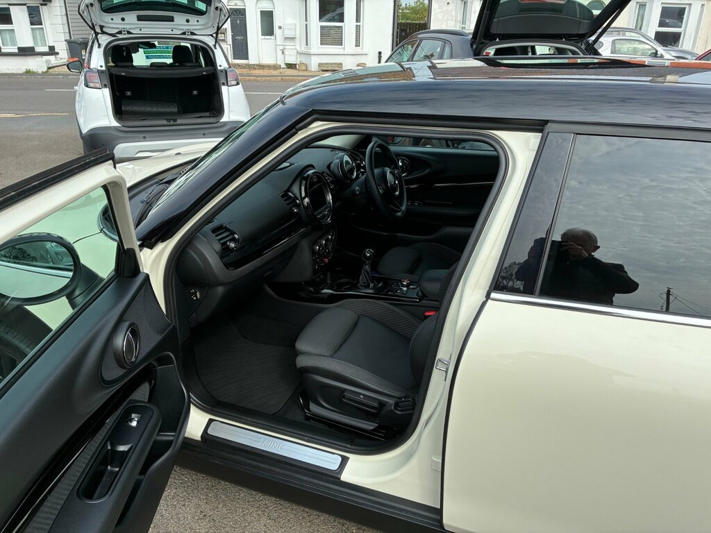 Mini Clubman Cooper Gpf Estate 1.5 6Dr 6 Euro White #6