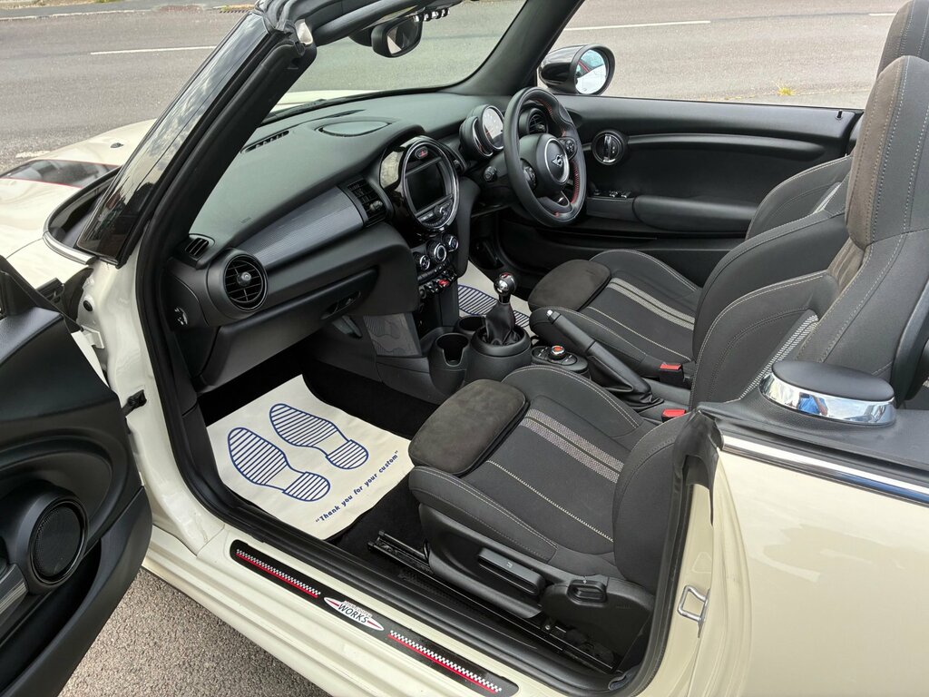 Mini Convertible Cooper Sport 1.5 6 Euro 6 S EA20DVJ White #6