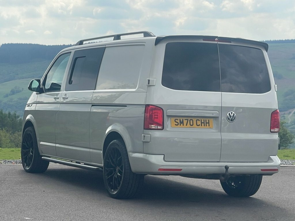 Volkswagen Transporter 2L Startline SM70CHH White #4