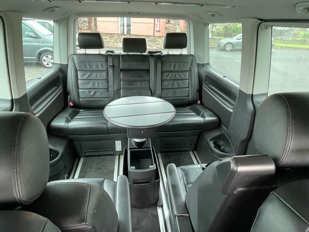 Volkswagen Caravelle 2L Executive Grey #2