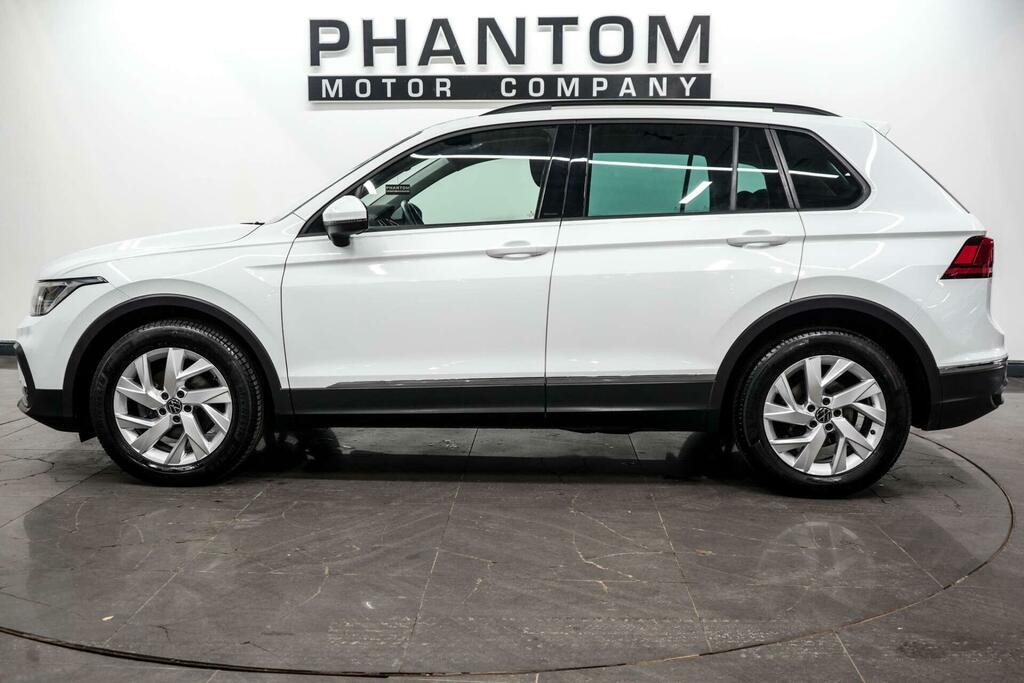 Volkswagen Tiguan 1.5 Tsi Life Dsg Euro 6 Ss HJ72VKM White #3