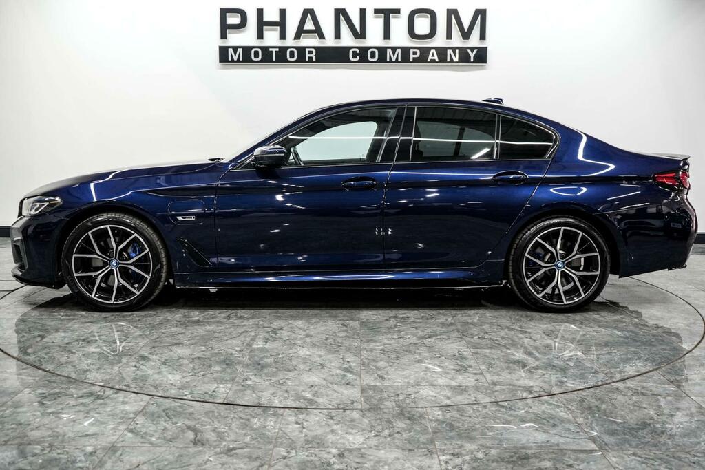 BMW 5 Series M Sport YY23EPF Blue #3