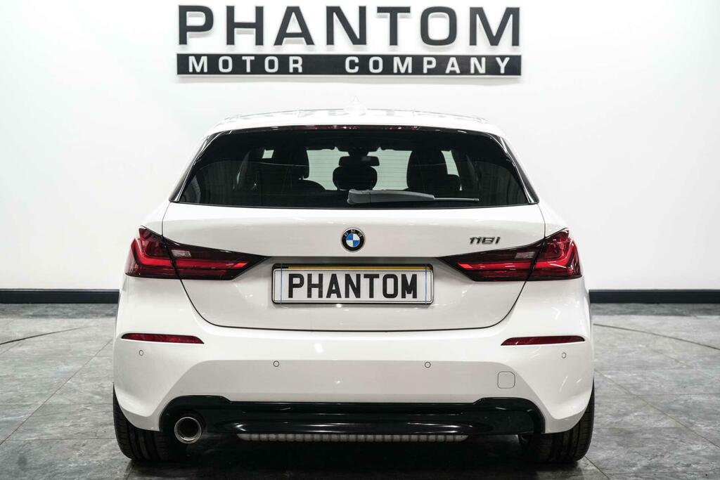 BMW 1 Series 1.5 118I Sport Euro 6 Ss LV69GWA White #4