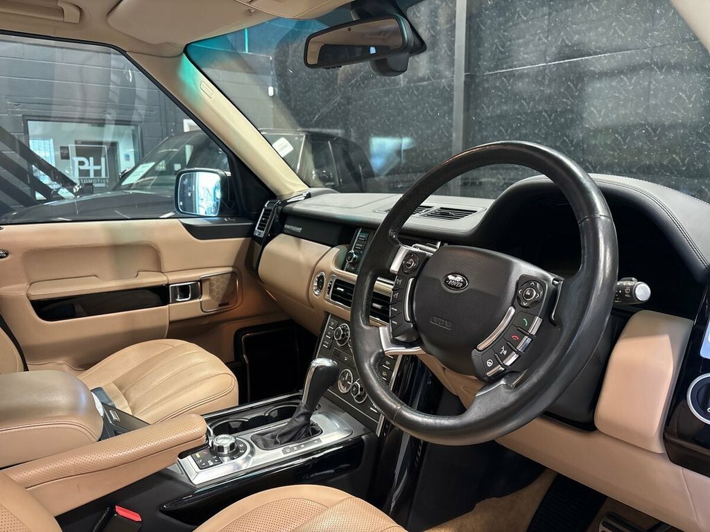 Land Rover Range Rover 5L Autobiography 5dr Brown #2