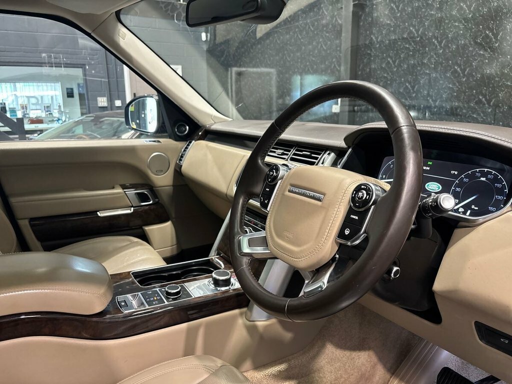 Land Rover Range Rover 4.4L Vogue GV64MHX Green #2