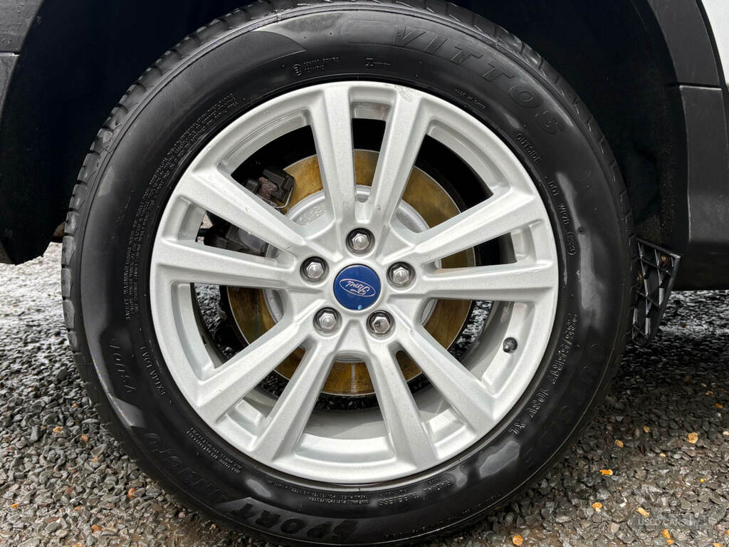Ford Kuga 1.5 Tdci Zetec 2Wd Silver #6