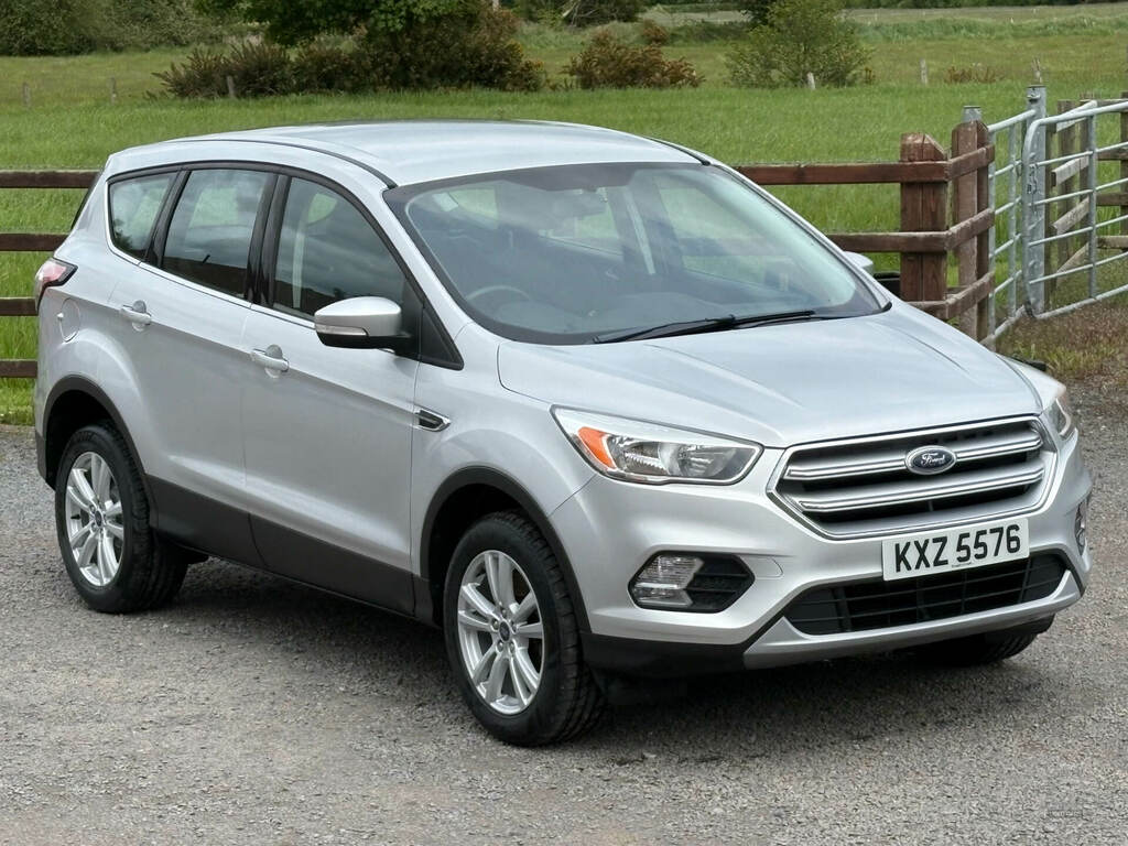 Ford Kuga 1.5 Tdci Zetec 2Wd Silver