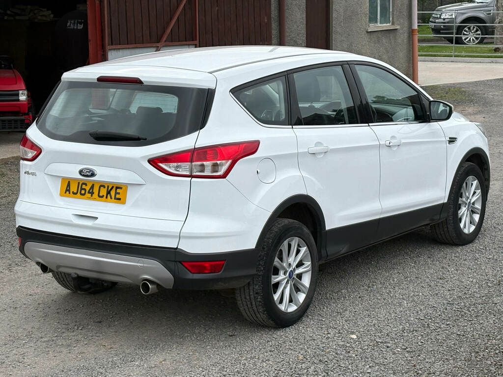 Ford Kuga 2.0 Tdci 180 Titanium AJ64CKE White #5