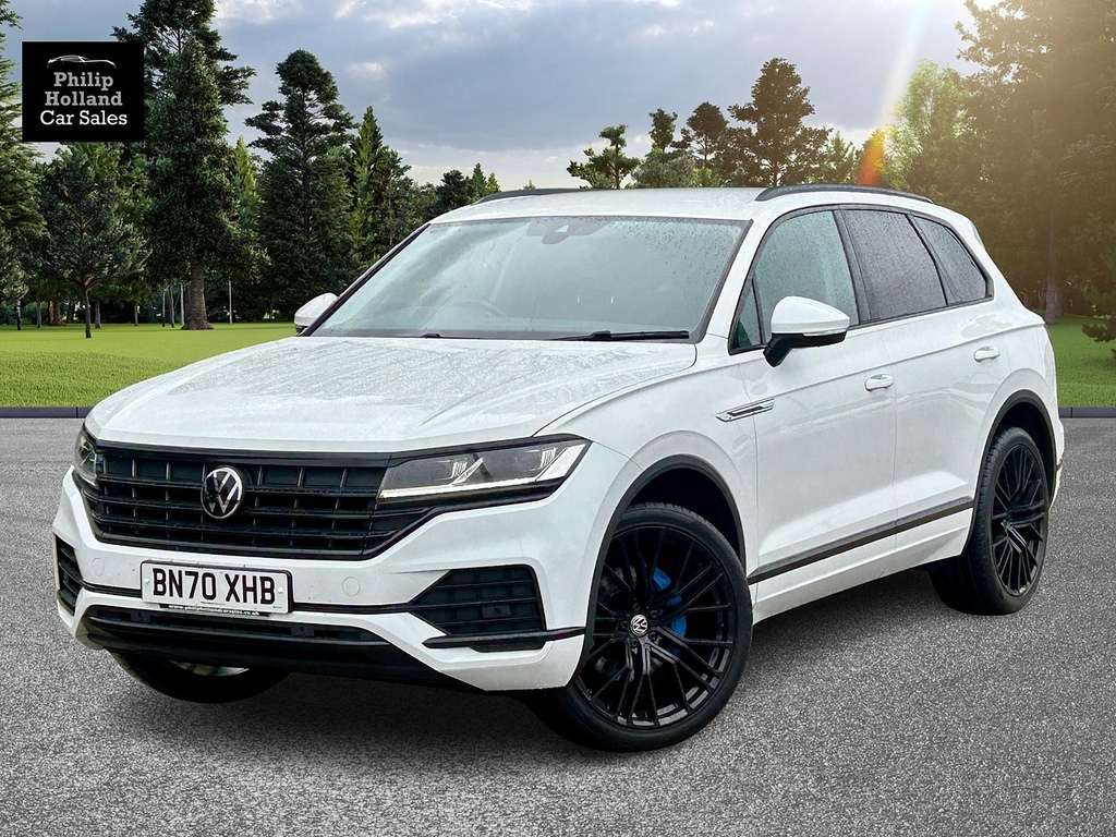 Volkswagen Touareg Suv White
