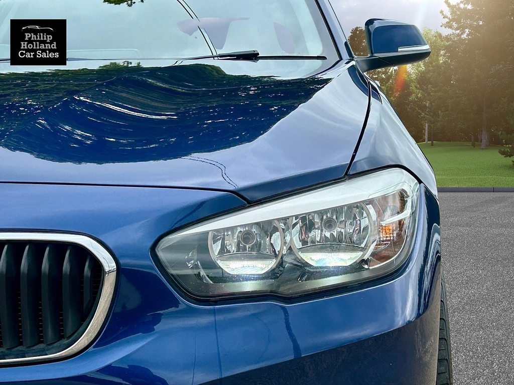 BMW 1 Series Hatchback FG17FFO Blue #3