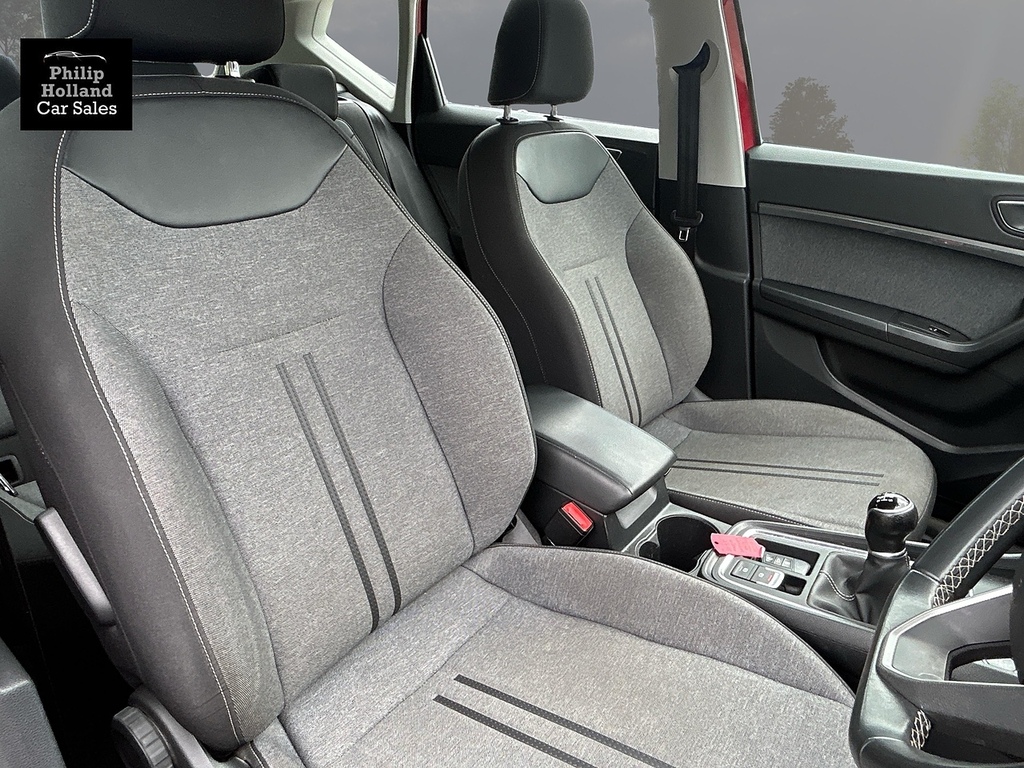 Seat Ateca Suv DE21LHX Red #6
