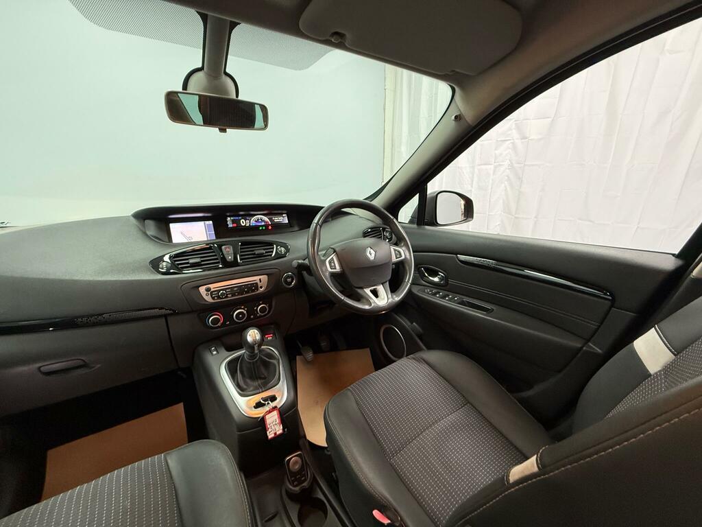 Renault Grand Scenic Grand Dynamique Black #48