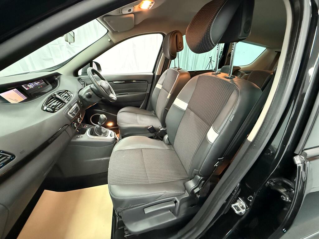 Renault Grand Scenic Grand Dynamique Black #53