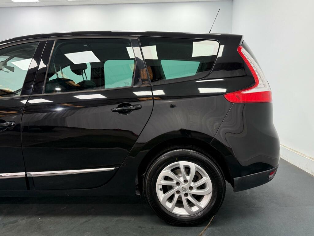 Renault Grand Scenic Grand Dynamique Black #16
