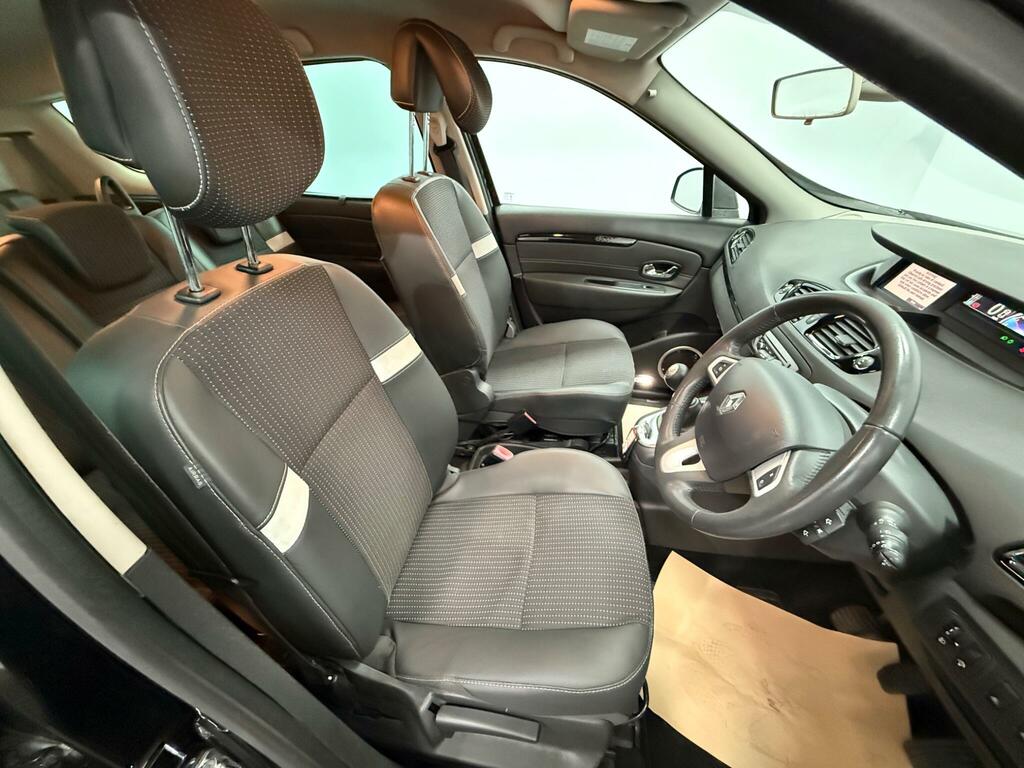 Renault Grand Scenic Grand Dynamique Black #32