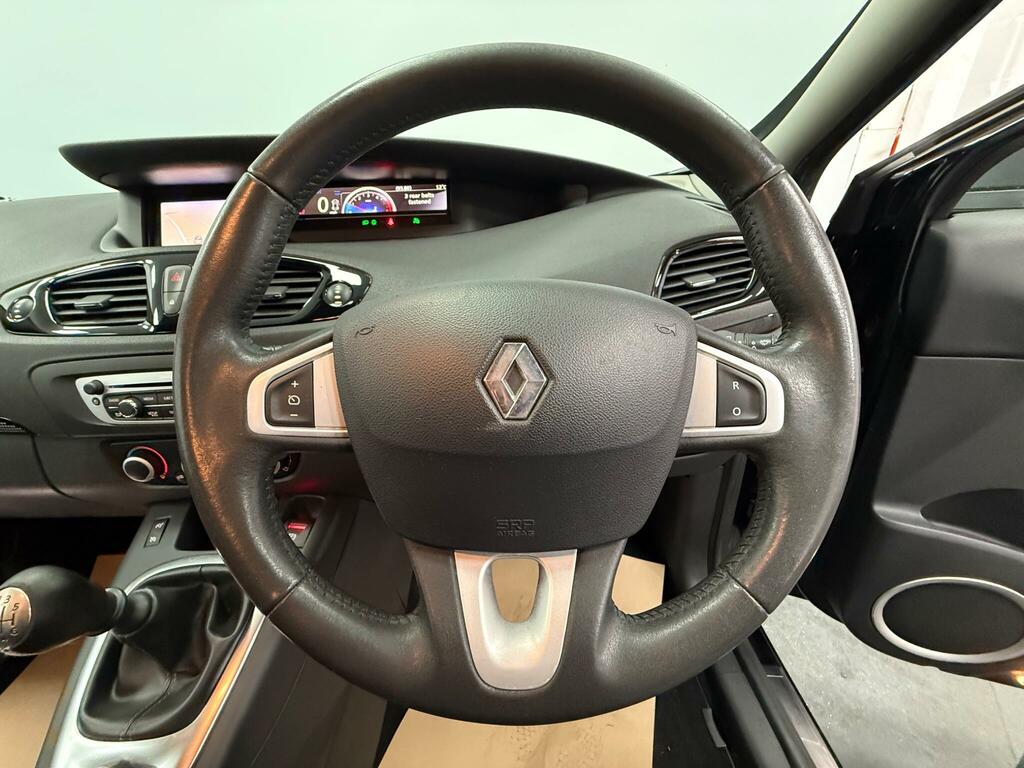 Renault Grand Scenic Grand Dynamique Black #31