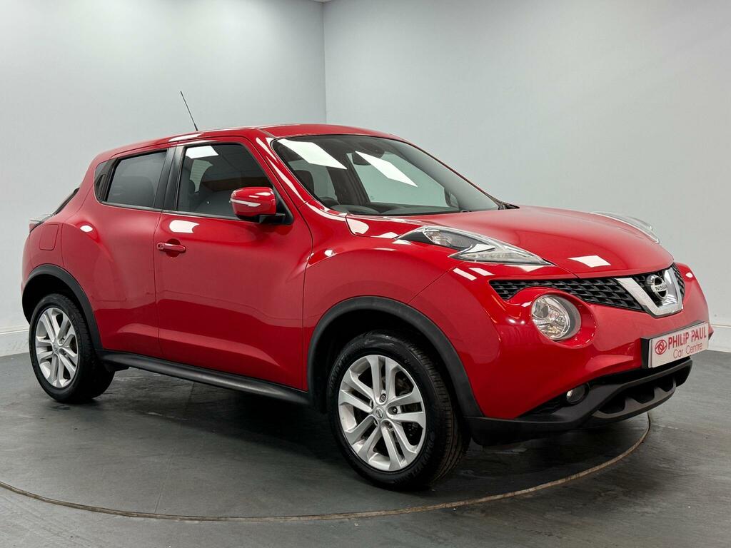 Nissan Juke 1.2 Dig-t N-connecta Red