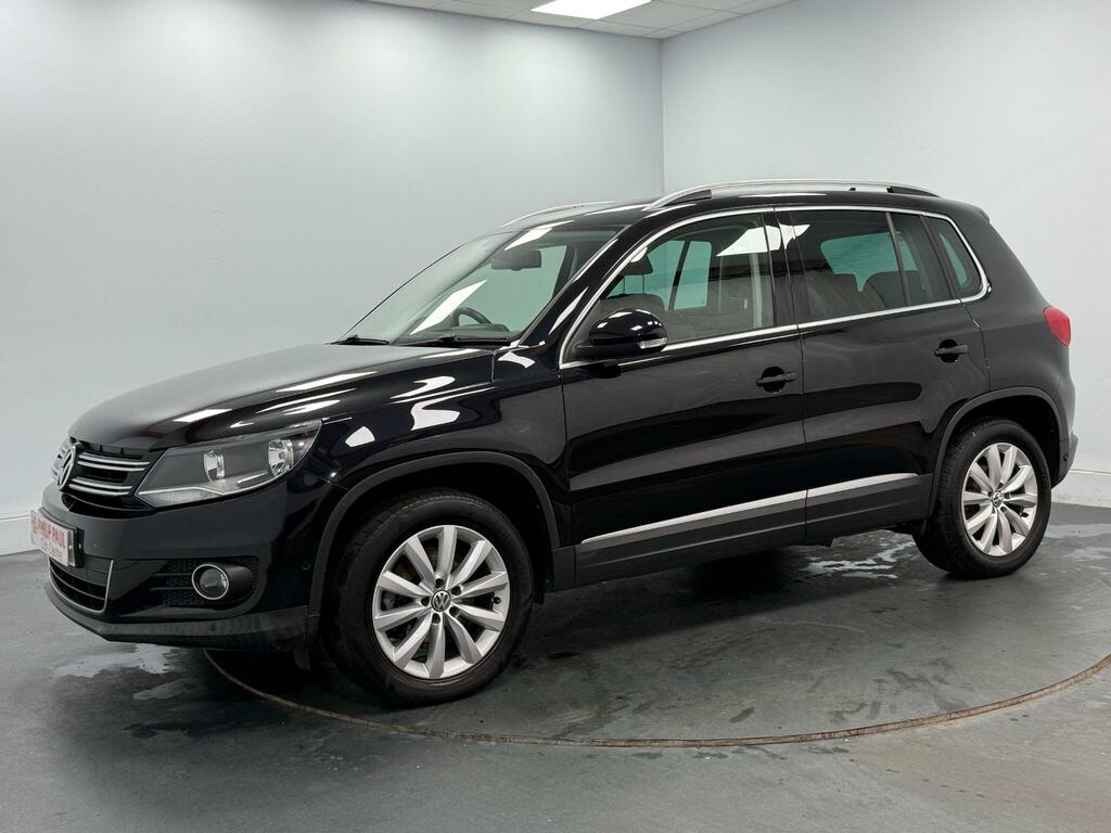 Volkswagen Tiguan 2.0 Tdi Bluemotion Tech Match NA15BXF Black #2
