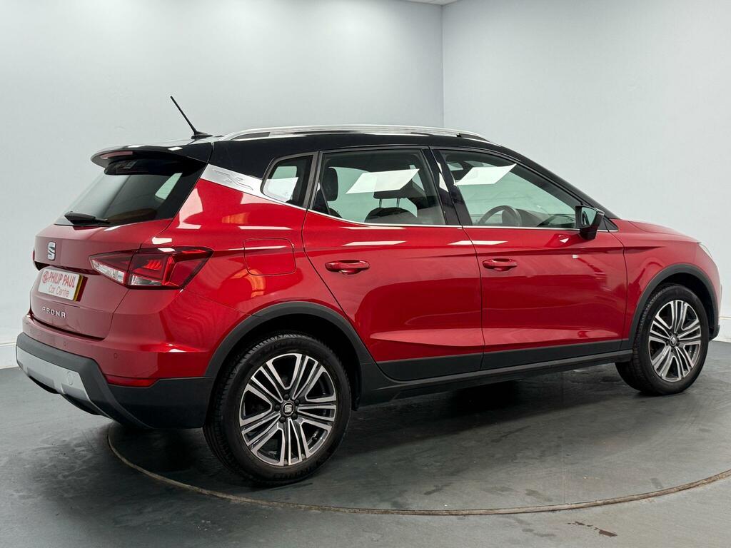 Seat Arona 1.6 Tdi Xcellence Ez Dsg Red #4