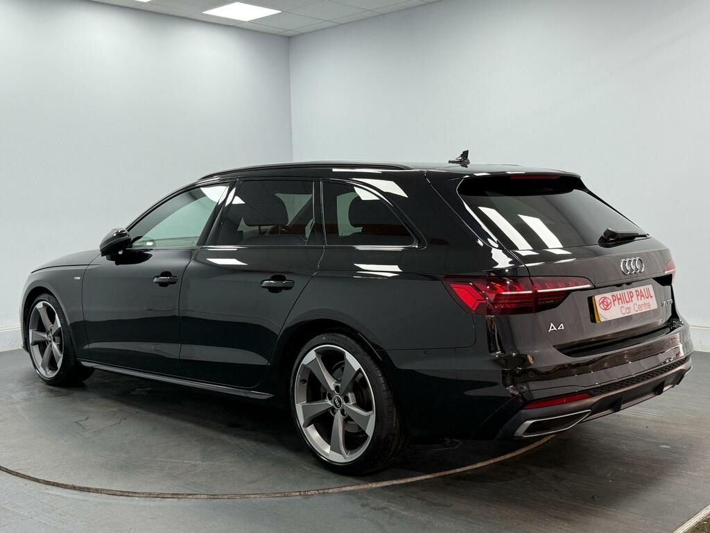 Audi A4 35 Tfsi Black Edition S Tronic YS21CKX Black #3