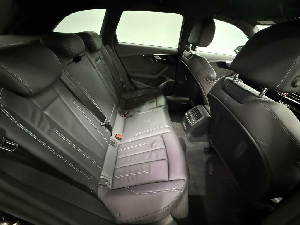 Audi A4 35 Tfsi Black Edition S Tronic YS21CKX Black #6