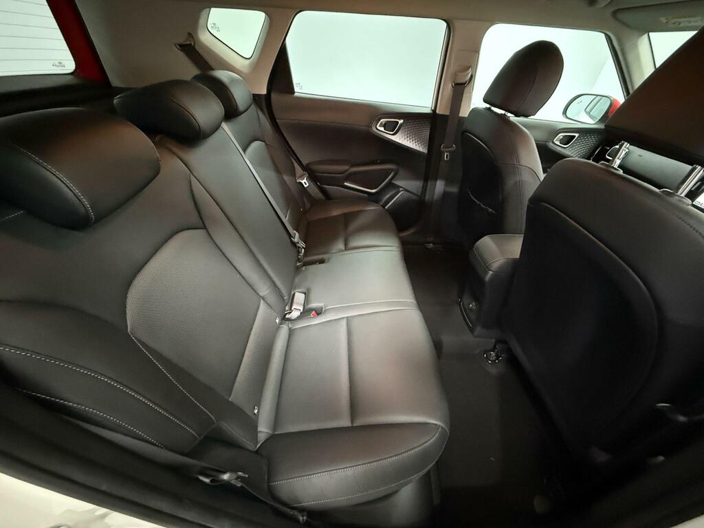 Kia Soul 150Kw First Edition 64Kwh White #6
