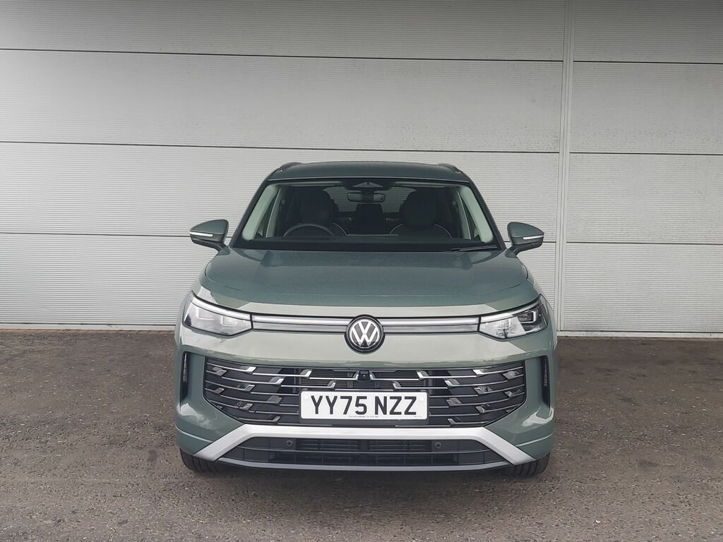 Volkswagen Tayron 2.0 Tdi Elegance 150 Bhp Dsg Green #2