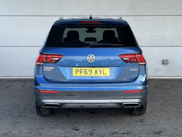 Volkswagen Tiguan Allspace 2.0 Tdi Match 150 Bhp 4M Dsg PF69AYL Blue #4