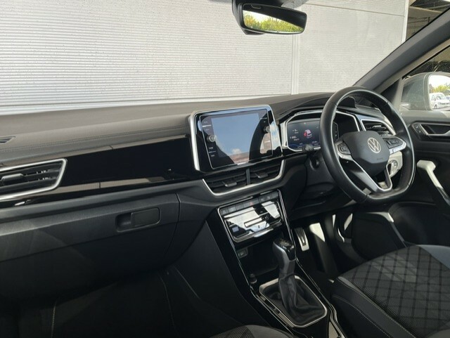 Volkswagen T-Roc 2.0 Tdi R Line 150 Bhp Dsg DC73MZZ Grey #6