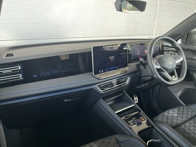 Volkswagen Tiguan 1.5 Etsi R Line 150 Bhp Dsg DG24JKV Grey #6