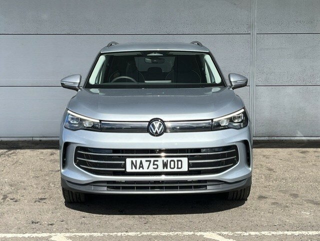 Volkswagen Tiguan 1.5 Etsi Elegance 150 Bhp Dsg NA75WOD Silver #2
