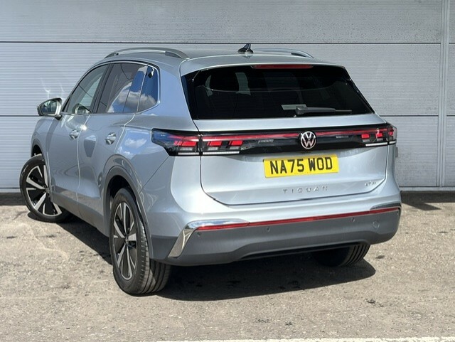 Volkswagen Tiguan 1.5 Etsi Elegance 150 Bhp Dsg NA75WOD Silver #5