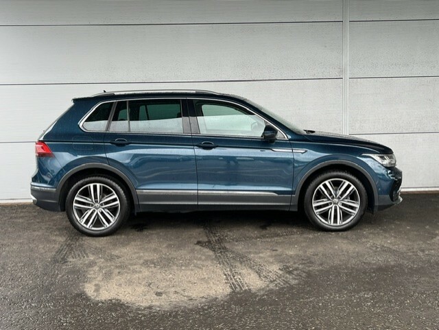 Volkswagen Tiguan 1.5 Tsi Elegance 150 Bhp Dsg LP72XBX Blue #3