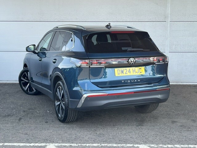 Volkswagen Tiguan 2.0 Tdi Elegance 150 Bhp Dsg DW24HJC Blue #5