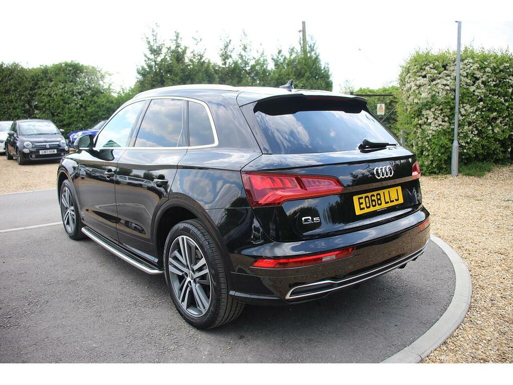 Audi Q5 Suv EO68LLJ Black #5