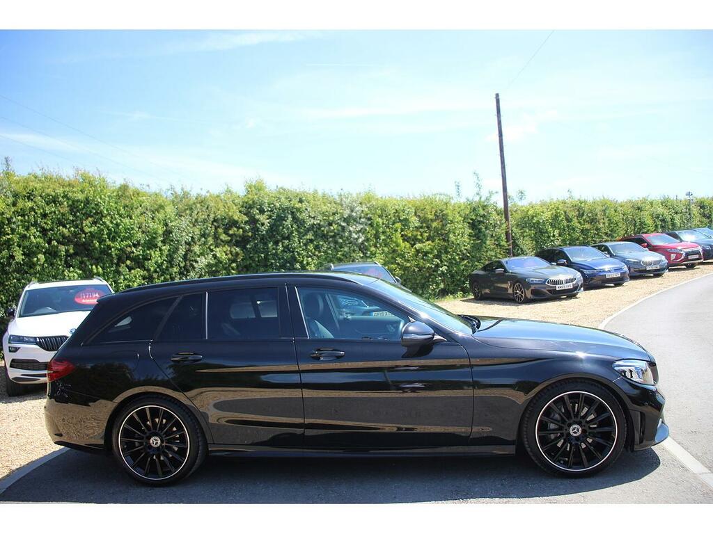 Mercedes-Benz C Class Estate KO21PGE Black #4