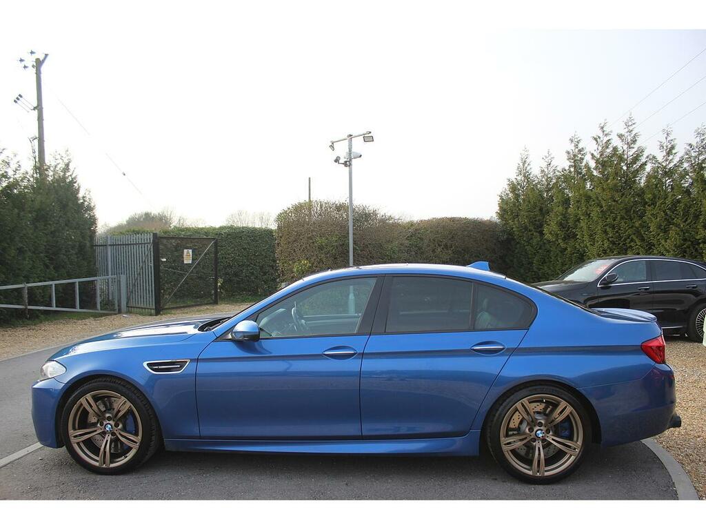 BMW M5 Saloon Blue #5