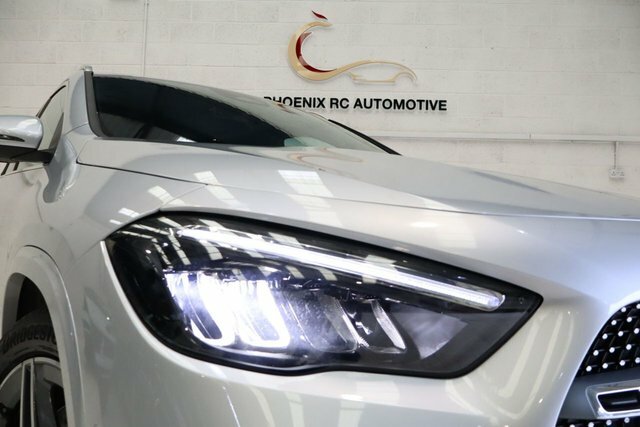 Mercedes-Benz GLA Class 2.0 Gla220d Amg Line Executive Suv 8G KN24PJO Silver #2