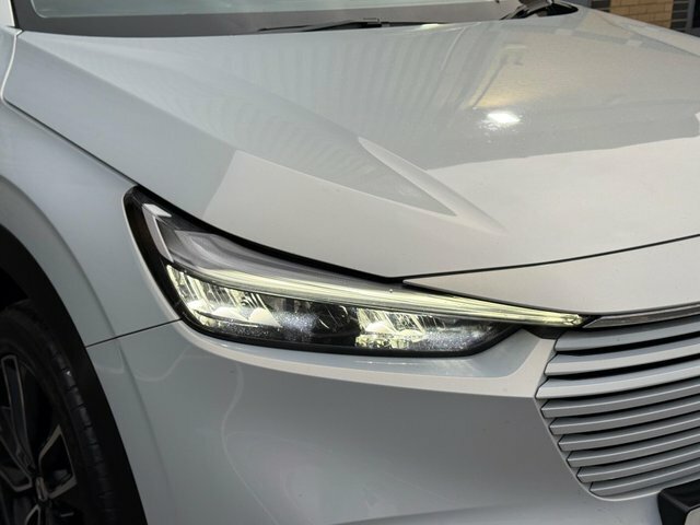 Honda Hr-V H I-mmd Elegance Cvt VK23GEU White #3