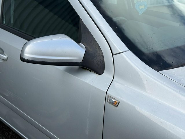 Vauxhall Astra 16V Breeze WK08VVJ Silver #2